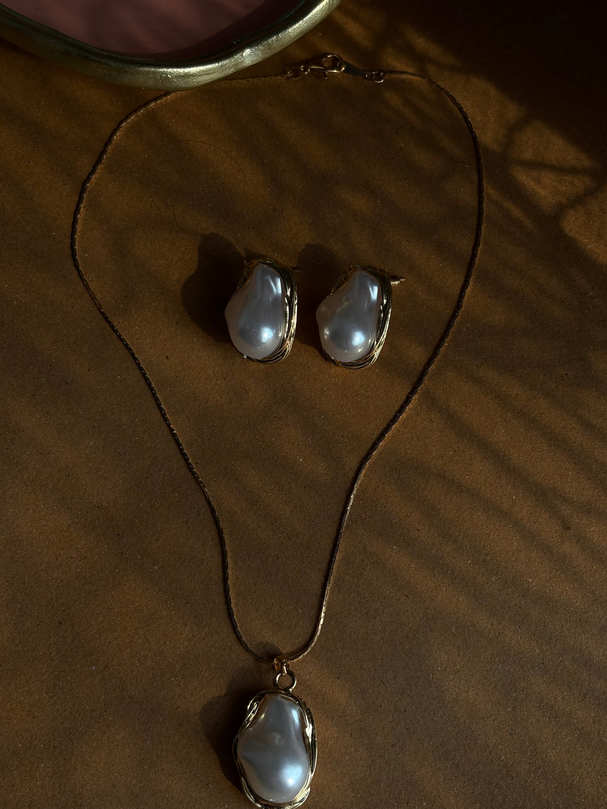 Elara Pearl Set
