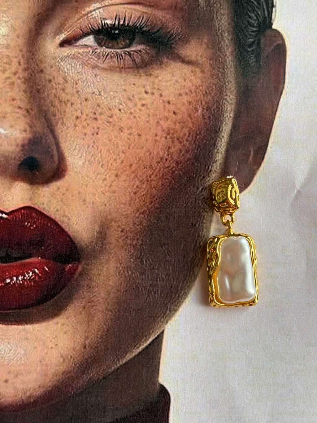 Noura Earrings